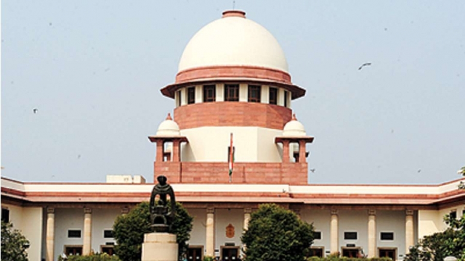 सर्वोच्च न्यायालय ने कहा नीरज सिंघल की अंतरिम जमानत बरकरार